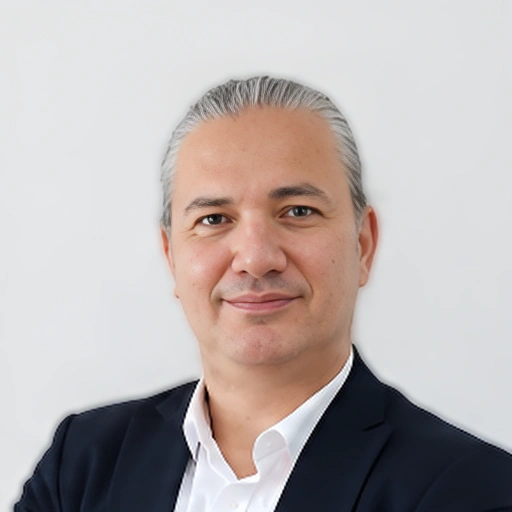 Dr. Öğr. Üyesi Giray KOÇASLAN
